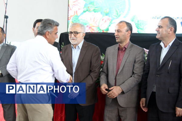 اجتماع بزرگ فرهنگیان در گلوگاه 