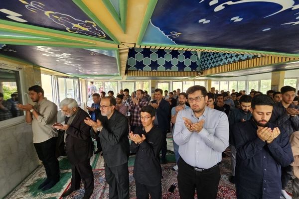 مراسم بزرگداشت روز معلم در دانشگاه فرهنگیان تهران