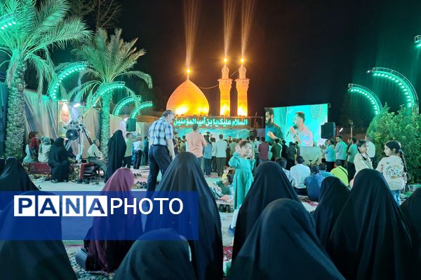 حال و هوای کافه شهدا در شب میلاد نبی اکرم(ص) و امام جعفر صادق (ع)