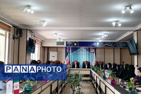 نشست فعالین پانا شهریار با مدیر جدید اداره آموزش و پرورش
