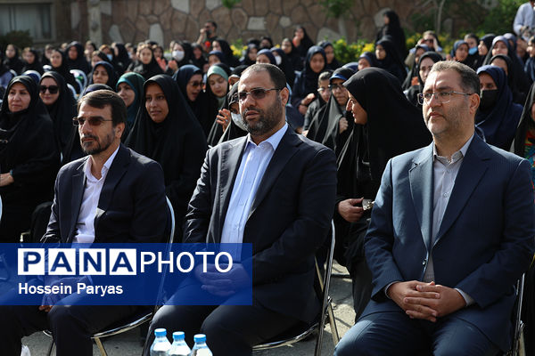 برگزاری آیین سپاس معلم با حضور وزیر آموزش و پرورش