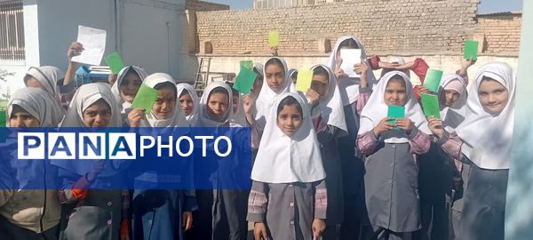 انتخابات شورای دانش‌آموزی در دبستان شهید عامل هوشمند زارچ 