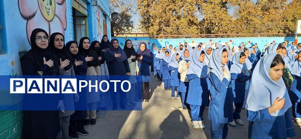 مراسم صبحگاهی در مدرسه دخترانه بنت الهدی صدر۲ 