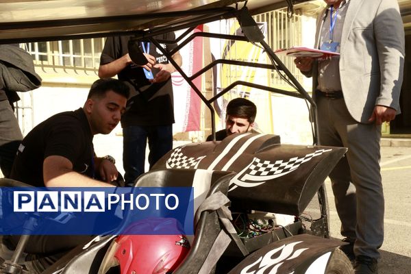 مرحله استانی مسابقات خودروهای خورشیدی به میزبانی ناحیه۱