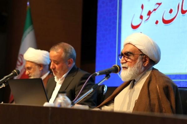 جمهوری اسلامی ایران هرگز در برابر استکبار و ظلم سر خم نخواهد کرد