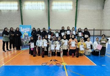درخشش دختران کاشانی در رقابت‌های بدمینتون «میدان پویا»