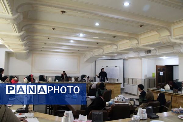 گارگاه آموزش خبرنگاری ویژه پانا در یزد 