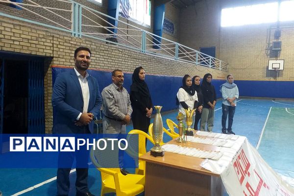 اجرای طرح ملی میدان پویا در سالن ورزشی شهید ثمری شهرستان ملارد 
