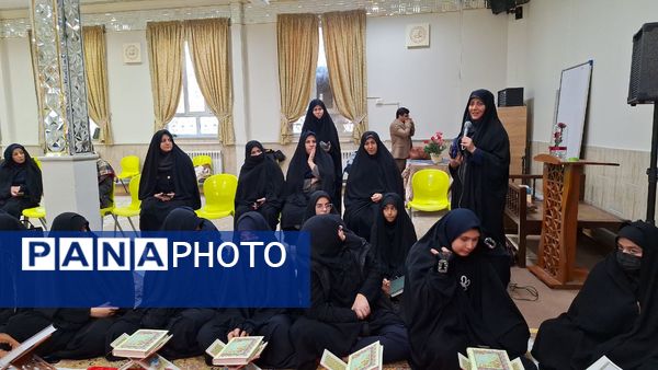 جلسه مسئولین هیئت‌های مذهبی مدارس متوسطه ناحیه ۶