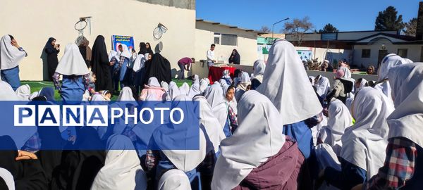 برگزاری مسابقات استعداد یابی دارت در دبستان دخترانه کوثر شیروان