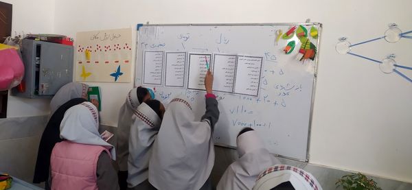 شور و شوق انتخاباتی در فضای دبستان شهید نجفی فدافن