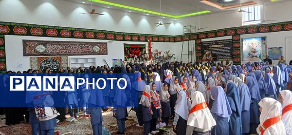 برگزاری محفل انس با قرآن کریم با حضور دانش آموزان دختر شهرستان رشتخوار