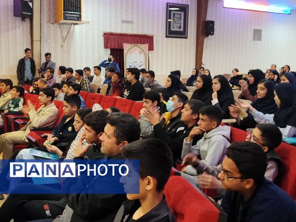 اختتامیه یازدهمین جشنواره نوجوان خوارزمی در شهرستان نیشابور 