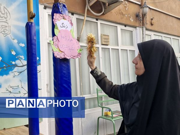 دبیرستان شاهد خیام میزبان جشنی پرشور به مناسبت روز دانش‌آموز