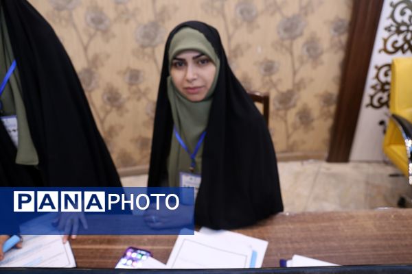 نشست قطب ۵ دوازدهمین دوره مجلس دانش‌آموزی به میزبانی استان آذربایجان شرقی