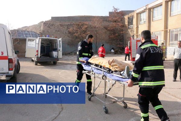 در سایه سکون؛ زنگ ایمنی و زلزله در دبیرستان اندیشه‌نفیس به صدا درآمد