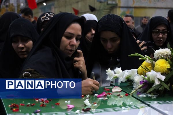 برگزاری مراسم باشکوه استقبال از شهدای گمنام در کرج 