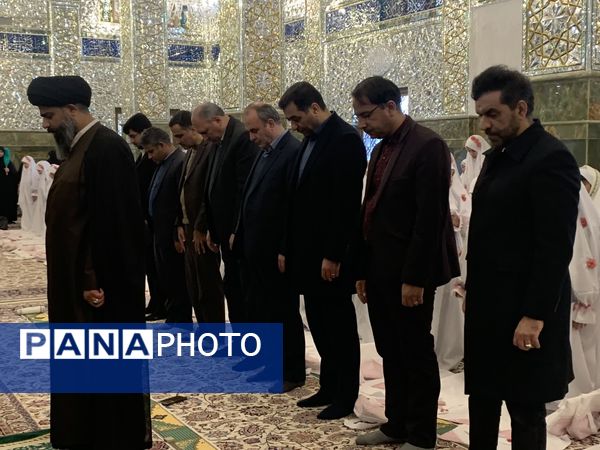 جشن تکلیف دانش آموزان دختر در حرم حضرت زینب (س)
