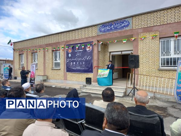 افتتاحیه مدرسه شش کلاسه زنده یاد محمد یاسر نیکنام در رضویه 