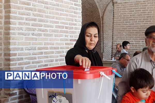 دور دوم انتخابات ریاست جمهوری در نیشابور