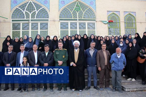 تجلی پیوند مدرسه و مسجد 