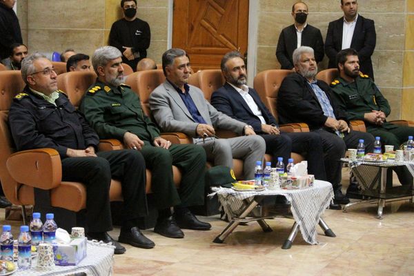 همایش «بسیج، مدرسه عشق» در باقرشهر 