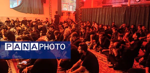 سوگواری شب چهارم محرم در مسجد امام حسین(ع) اسفراین 