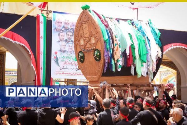 مراسم عاشورای حسینی در مشهد اردهال کاشان