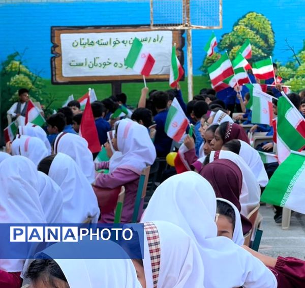 طنین «زنگ دوستی» در مدارس جاسک