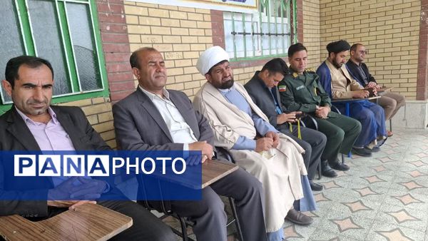 نواختن زنگ سپاس معلم در مدارس بخش دیشموک