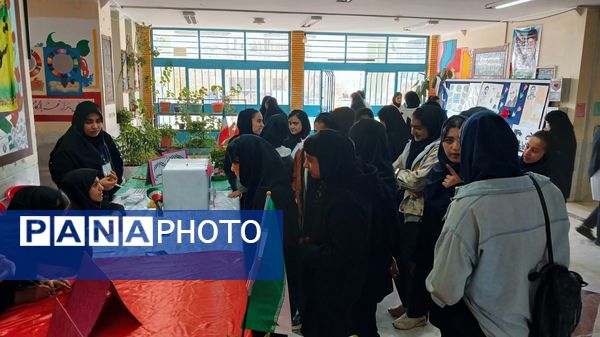 انتخاباتی منظم و پرشور در هنرستان جنت فارسان  