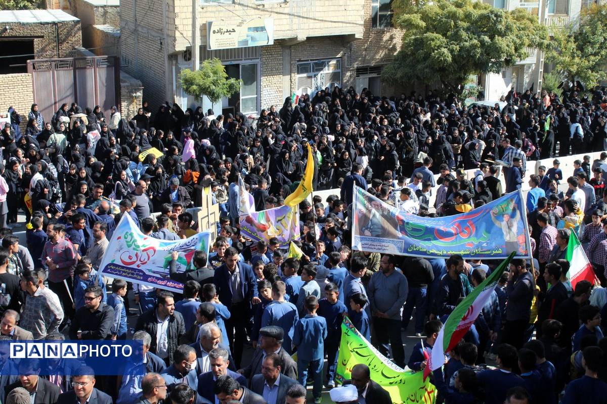 شکوه حضور مردم شهرستان سامان در راهپیمایی یوم‌الله ۱۳ آبان