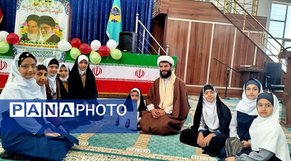 برگزاری همایش «یاوران انقلاب، پیشتازان مقاومت» در شهرستان لردگان