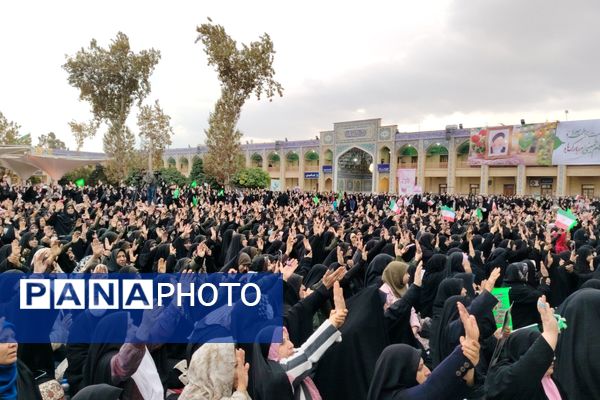 تجدید میثاق بانوان فارس با حریم عفاف و حجاب