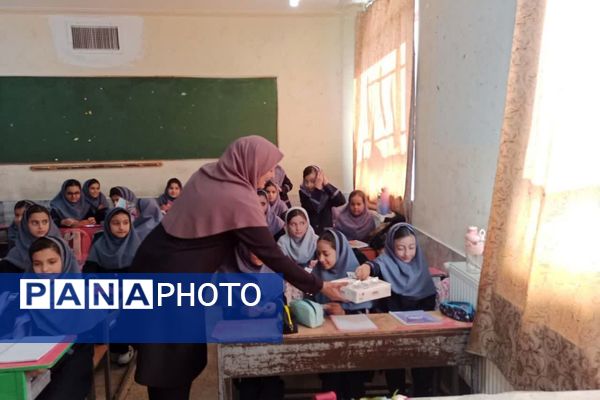 شادترین روز سال تحصیلی در مدرسه کوثر ناحیه ۴ شیراز 