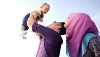 خانه های ایرانی ، با خنده های کودکان زیباتر می‌شوند