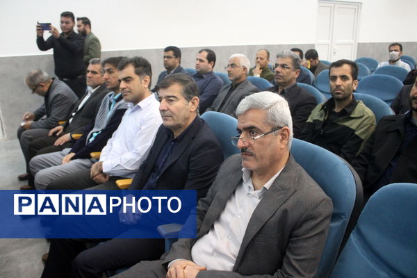 مراسم استقبال از شهید گمنام در اداره‌کل آموزش و پرورش استان بوشهر