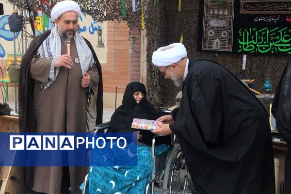 جلوه‌هایی از یادواره شهدا در دبستان استثنایی باغچه‌بان قم