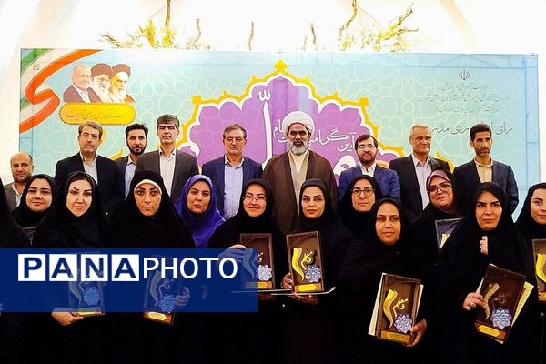  برگزاری مراسم تجلیل از معلمان و مدیران نمونه در ملارد
