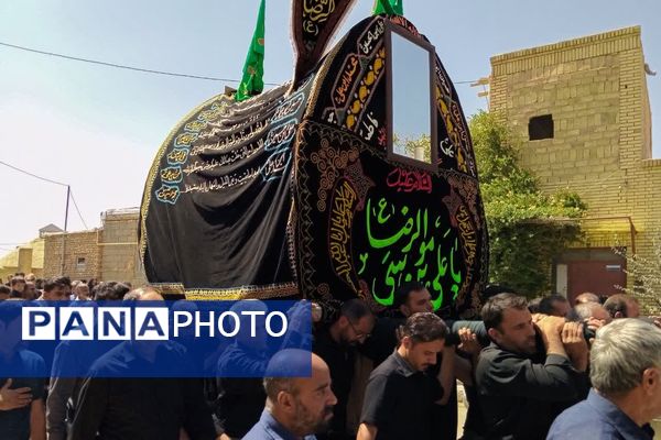  جلوه‌هایی از عزاداری مردم بنادکوک در روز شهادت امام رضا(ع)
