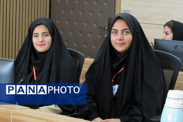 افتتاحیه آنلاین دوازدهمین دوره مجلس دانش‌آموزی در کردستان 