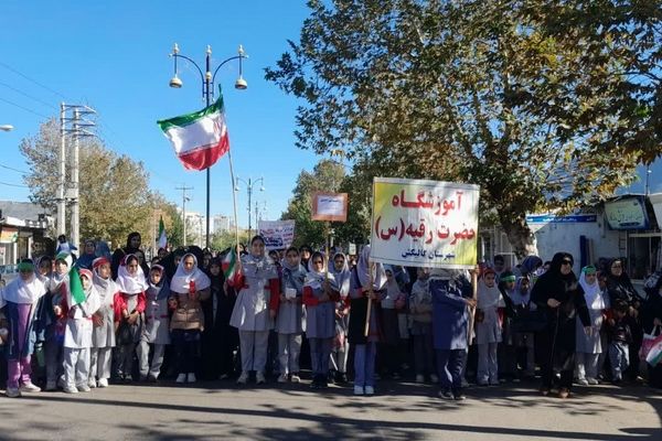 حضور پرشور مردم گالیکش در راهپیمایی 13 آبان