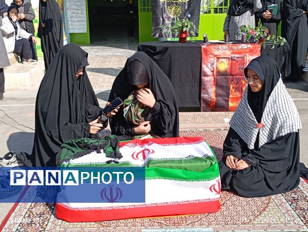 عزاداری حضرت فاطمه ( س ) در دبیرستان دخترانه فضه