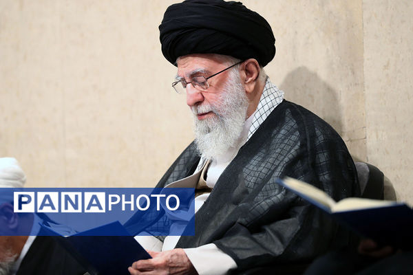 مجلس بزرگداشت شهدای خدمت در محضر مقام معظم رهبری