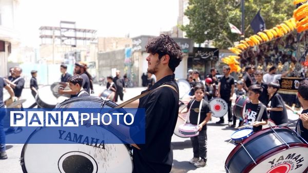 عزاداری روز عاشورا در کاشمر 