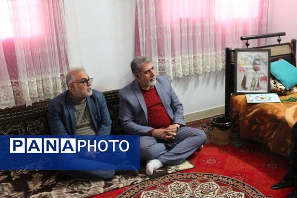 دیدار با خانواده‌های شهدا و فرهنگیان بازنشسته به مناسبت ولادت حضرت فاطمه زهرا (س) و روز مادر در فیروزکوه