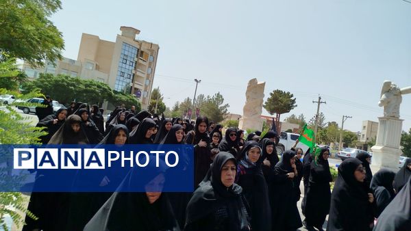 حماسه جاماندگان اربعین در محلات و نیم‌ور؛ تصاویری از عشق و ارادت