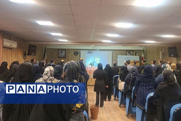 نشست صمیمی رئیس آموزش‌وپرورش قدس با انجمن‌های مدارس