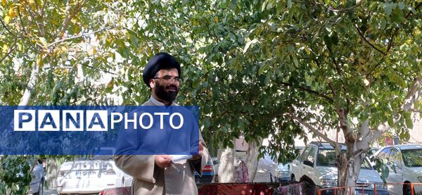 نماز جمعه باشکوه و آیین تجلیل از برگزیدگان رویداد «دختران حاج قاسم» 