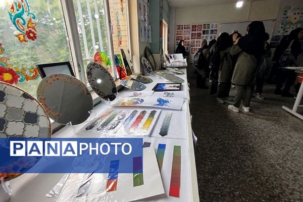 بازدید دانش آموزان پایه نهم آموزشگاه شهید خشکباری از هنرستان کار و دانش ولایت 